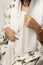 Olivia - Image 6